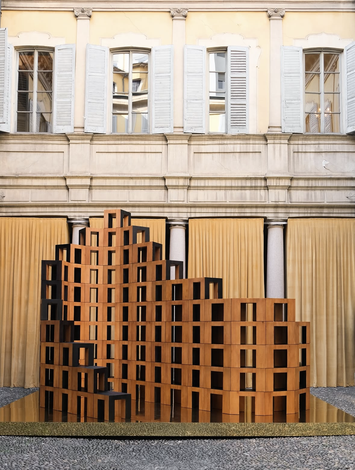 H&M Home, Kelly Wearstler's World with H&M Home, Palazzo Acerbi